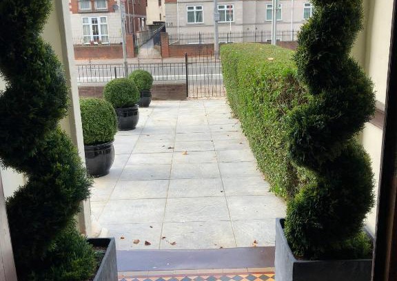 Penylan Casa | Mayfair Guest House
