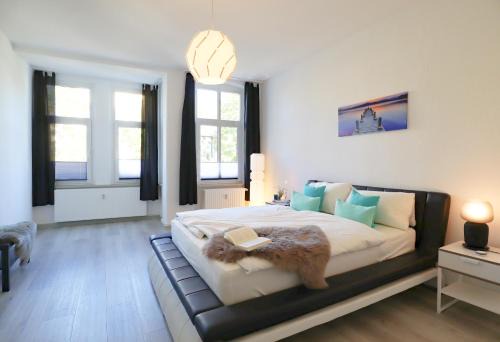 Magdeburg Apartamento | MD-8 Kleiststrasse 4 - Zentral nur 5min bis zur Innenstadt - 2Schlafzimmer-Smart TV-Badewanne-Innenhoflage