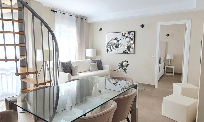 El Pilar Apartamento | MD Balmes Street Duplex Apartment 5 + Terrace