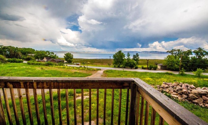 Garden City Casa | Meadow Mountain Home