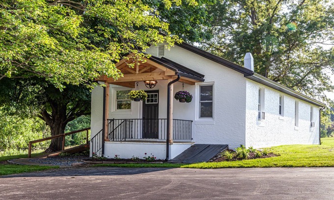 Narvon Casa | Meadville's Comfort