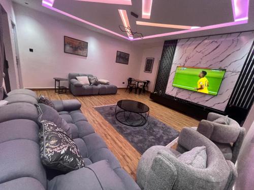 Abuja Apartamento | MedeHeights Apartments