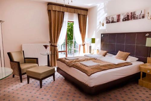 Augustow Complejo | Medical & SPA "Pałac na Wodzie" Falkowski Augustów