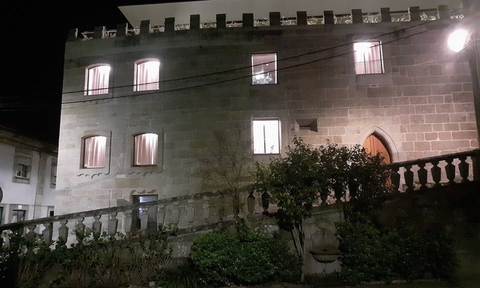 Sao Tiaguinho Casa | Medieval castle