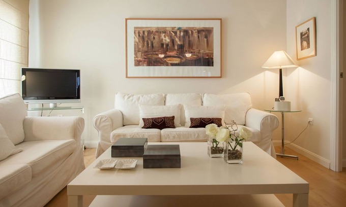 San Lorenzo Apartamento | Medina Apartamento con garaje, 3 pax, centro histórico, 2 dormitorios, 2 baños