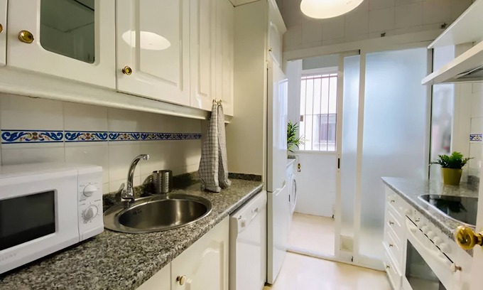 San Bernardo Apartamento | MEDINA- Bonito Apartamento en el Centro de Sevilla