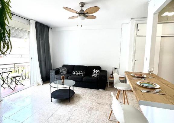 Carihuela Apartamento | Mediterráneo Carlota Alessandri