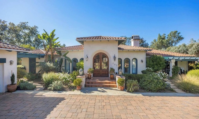 Ojai Casa | Mediterranean Estate by the Inn