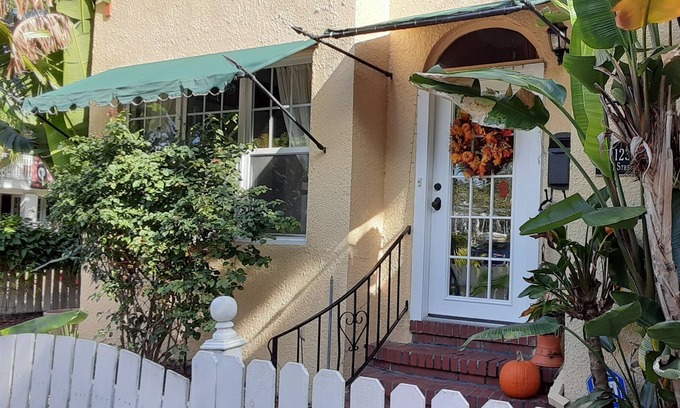Historic Old Northeast Casa | ¡Encantador mediterráneo! A pie de la bahía y la ciudad! Histórico Viejo Noreste