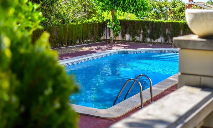 El Vendrell Casa | CHALET INDIVIDUAL CON PISCINA PRIVADA EN PARCELA CON JÁRDIN