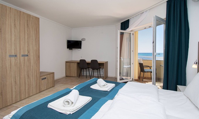 Medulin Hotel | Medulin, Hotel Koral*** - Quadruple Family Room (2+2)
