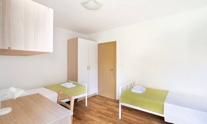 Koper Apartamento | Medved Apartment in quiet city center, App. 102