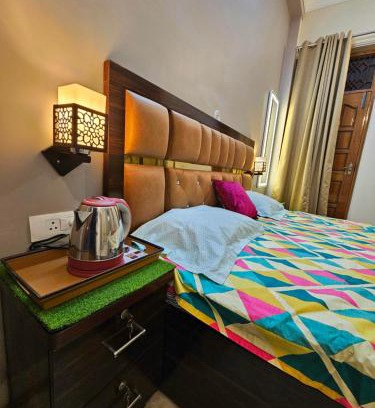 Mahmoorganj Apartamento | Meena's Homestay