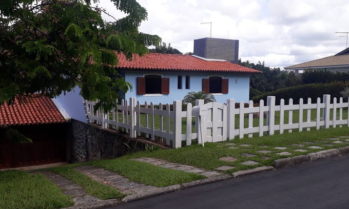 Lauro de Freitas Casa | Meeting of the Waters. Large, furnished house with swimming pool. Contact with nature.