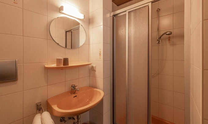 Wiesenttal Cabaña | Mehrbettzimmer - Gasthaus Sponsel
