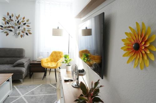 Frankenthal Apartamento | Mein Apartment Flowers mit Kamin, bis 10 Personen