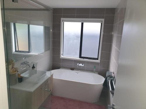 Bahrs Scrub Casa | Melaleuca Homestay