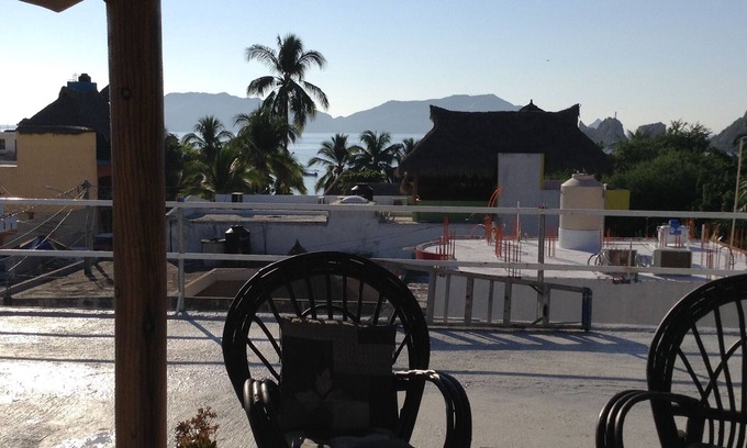 Centro Condominio | Melaque Condo Near the Beach! Safe, secure and modern!
