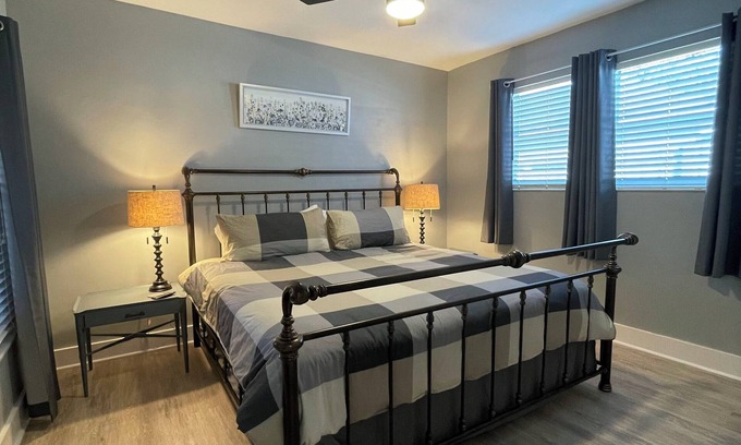 Bowe Gardens Casa | Melbourne, FL Home-Away From Home - Eau Gallie District