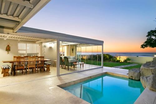 Melkbosstrand Casa | Melkbos Aan See by Host Agents