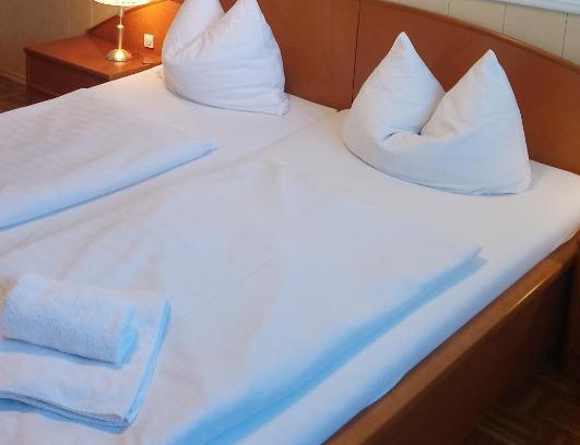 Poverding Apartamento | Melker Apartment