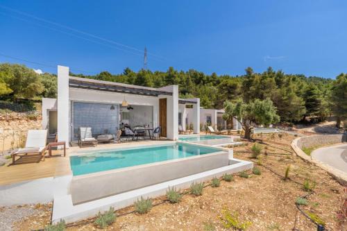Evgiros Casa | Mellamare Luxury Suites