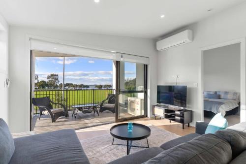 Tauranga Casa | Memorial View - Tauranga Holiday Home