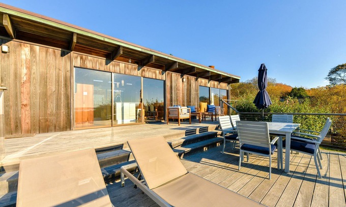 Chilmark Casa | Menemsha Pond views & access! Mid-century renovated beach house. Dogs welcome.