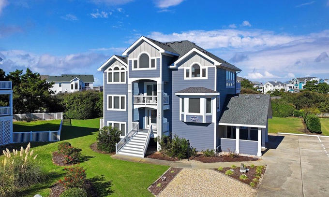 Buck Island Casa | Mercury Rising: Backyard Oasis with Saltwater Pool