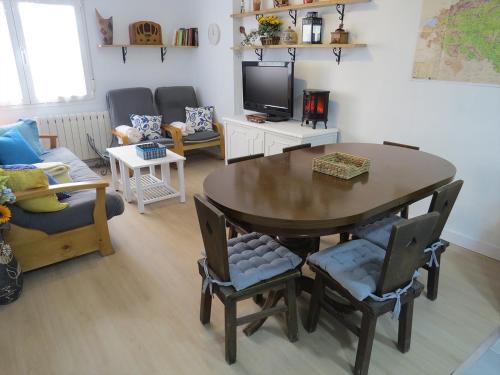 Medina De Pomar Apartamento | MERINDADES AMAZUL CORZO - Apartamento Turístico - Medina de Pomar