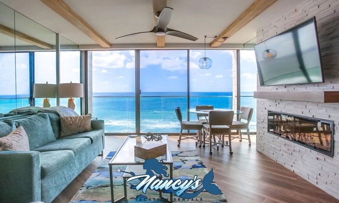 North Pacific Beach Condominio | Mermaid Crossing: 9th fl oceanfront+pool+parking!