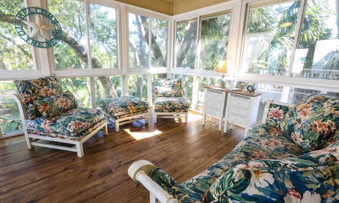 Sunset Point Casa | Mermaid’s Folly