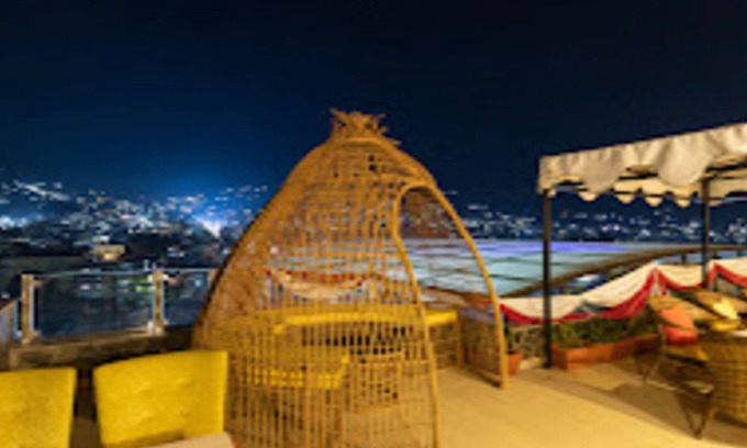 Burhanilkantha Hotel | MeroStay 002 Hotel Pabera