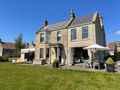 Colerne Casa | Merryfields House