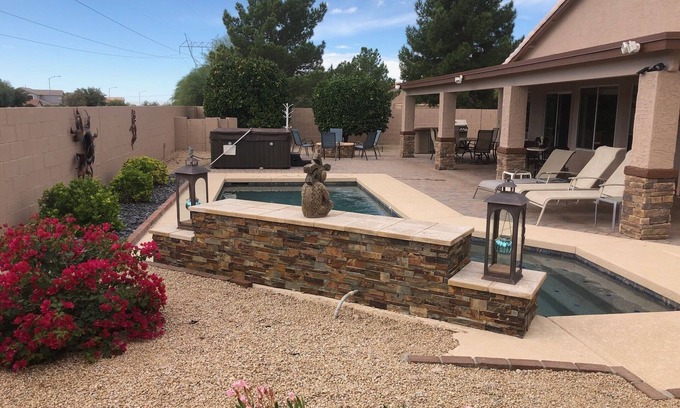 East Mesa Casa | Mesa Arizona casa de 4 habitaciones con piscina climatizada y spa