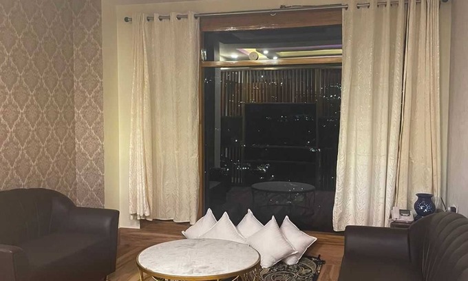 Shimla Cama Y Desayuno | Mesmerizing Views and comfortable Stay close to all major attractions in Shimla
