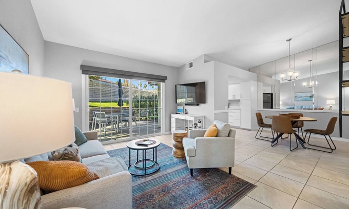 Sonora Sunrise Condominio | Mesquite CC Phase 4 End-Unit Condo, Lush Grounds, Private Patio, Multiple Pools
