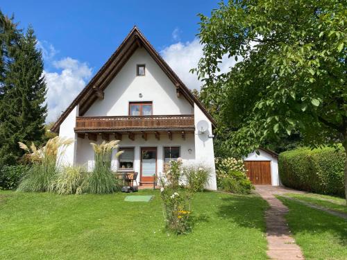 Wendelstein Casa | Messe- & Ferienhaus Gertraud am Ludwigskanal, 24 h Self Check-In, Gratis parken