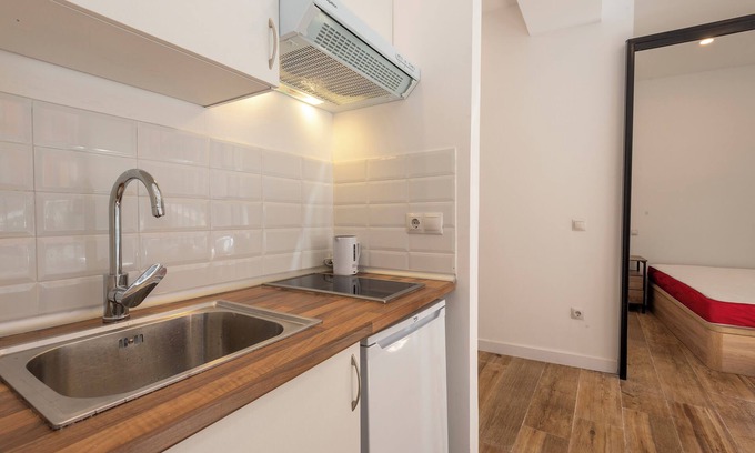 San Andres Apartamento | Meters from Alcocer station, 30 minutes from the center of Madrid