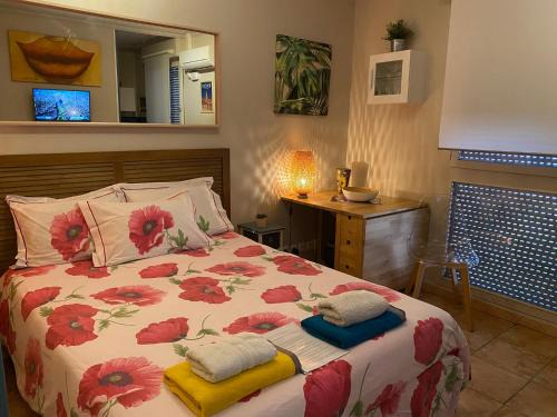 Carmes Apartamento | Meublé tourisme Carmes 2 étoiles, entrée autonome,wifi, climatisé, petit parking privé