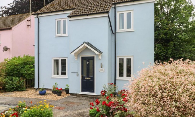 Laugharne Casa | Mews Cottage