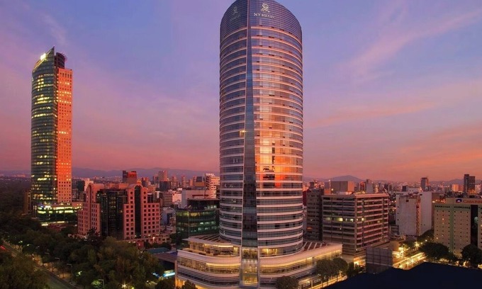 Reforma Apartamento | St. Regis Mexico City One-Bedroom Residence with Designer Furnishings