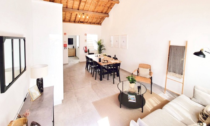 Praia da Vitoria Casa | MF Terceira - Villa With Terrace & Ocean Views