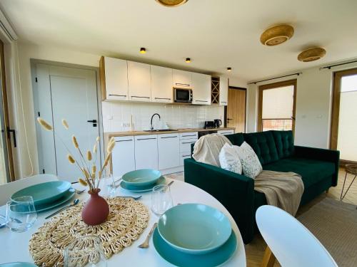 Nowecin Apartamento | Miło Cię widzieć Domek