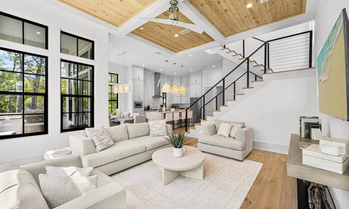 Treetop Casa | Mia's Beach House at Treetop- Stunning New Home on 30A! Sleeps 8, Community Pool