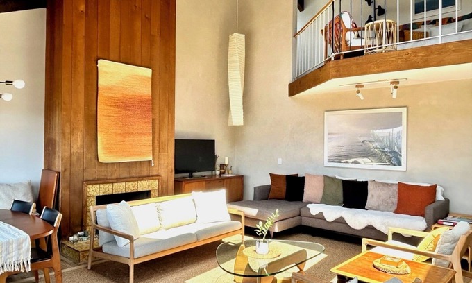 Pierpont Bay Casa | Mid-Century Beach Lodge- 1 Block to Beach!