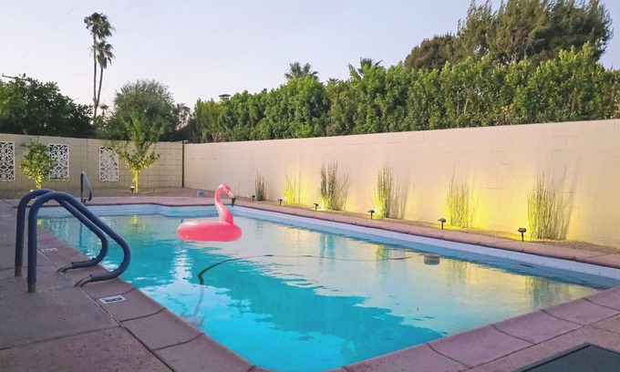 Palm Springs Casa | Mid-century Orchid Tree Estate, Palm Springs
