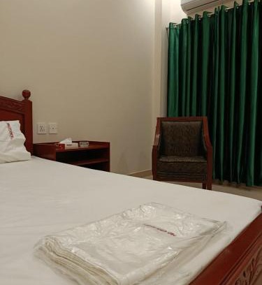 Punjab Hotel | MidCity Hotel & Restaurant
