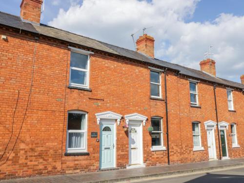 City Centre Casa | Midsummer Cottage