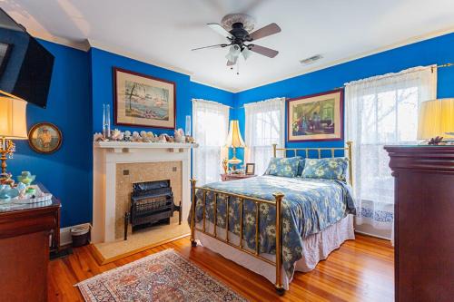 Franklin Park Casa | Mike & Allen's Place on the Park 1